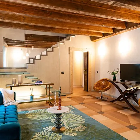 Apartment Palazzo Reggiani - Galileo Galilei *